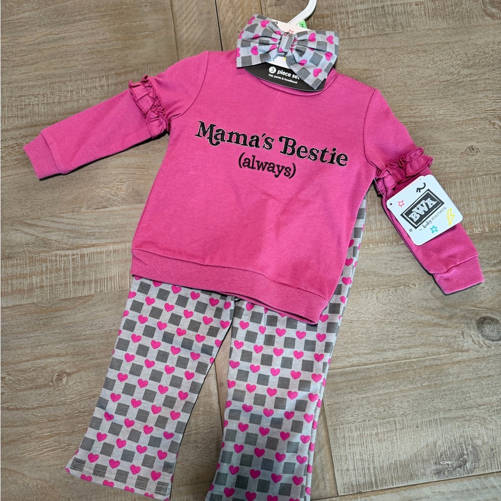 Pink 'Mama's Bestie' Girls Pajama Set with Heart-Print Pants